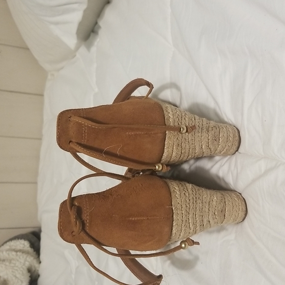 Ugg wedge sandals/espadrilles - Picture 5 of 8
